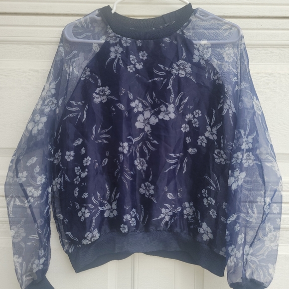 Zara Blouse - Picture 3 of 4